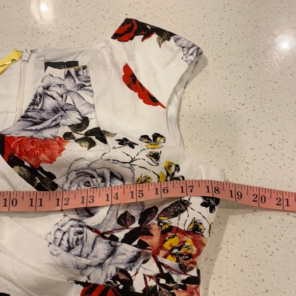 Adrianna Papell Faux Wrap Rose Floral Sheath dress - Picture 16 of 16